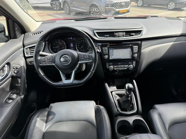 Nissan QASHQAI 1.2 Tekna *Stoelverwarming & Trekhaak*