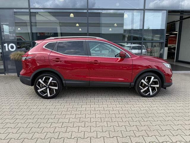 Nissan QASHQAI 1.2 Tekna *Stoelverwarming & Trekhaak*