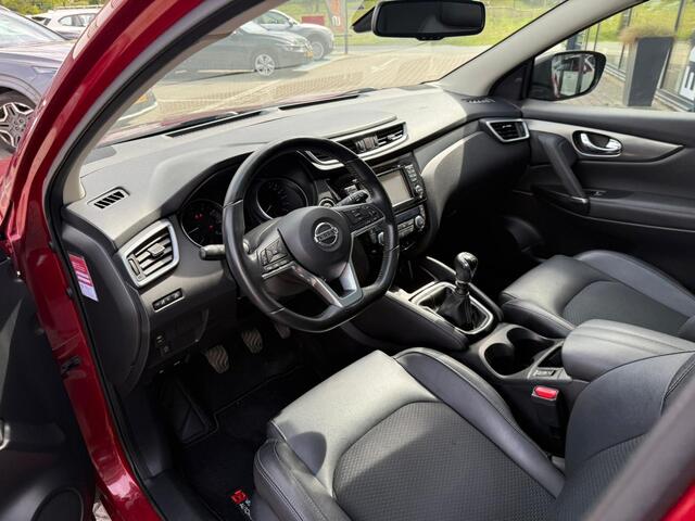 Nissan QASHQAI 1.2 Tekna *Stoelverwarming & Trekhaak*