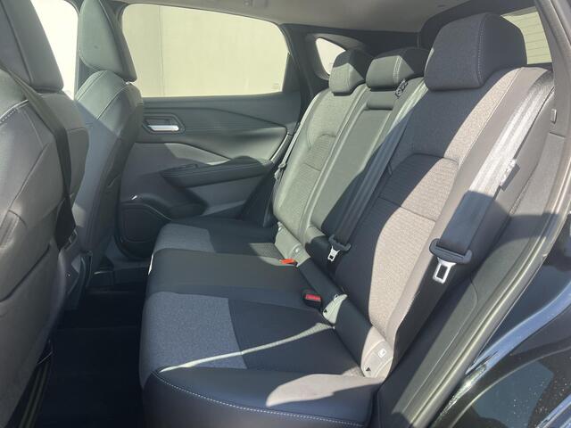 Nissan QASHQAI 1.3 MHEV Xtronic N-Connecta Automaat / Cold Pack / Panorama dak / Apple Carplay&Android Auto / Keyless Entry/Start / 360 Camera / Elektrische Achterklep / Head-Up Display / Navigatie /