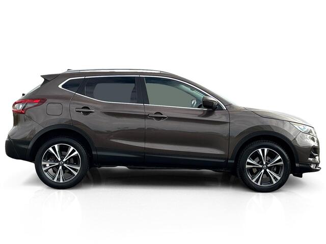 Nissan QASHQAI 1.3 DIG-T 160 PK Aut7 N-Connecta ? Pano ? CarPlay ? Camera