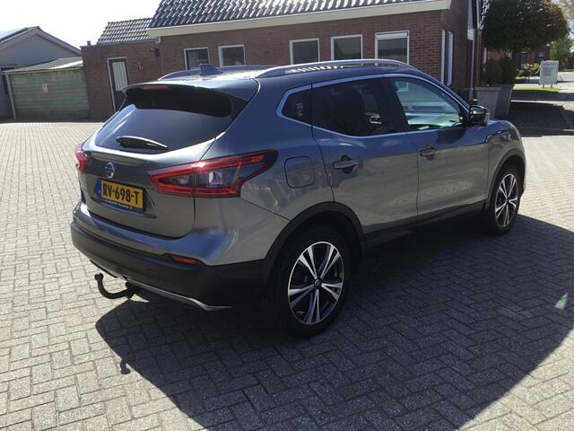 Nissan QASHQAI 1.2 DIG-T N-Connecta+Design Pack Automaat