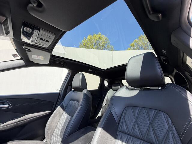 Nissan QASHQAI 1.3 MHEV Xtronic Tekna Plus / Fabrieksgarantie tot 11-2027 / Panoramadak / Luxe Lederen Bekleding / HUD / Elektr. Stoelen / Stoel Massage / Stoelverwarming & Stuurwiel Verwarming / 360 Camera / Dodehoek Detectie /