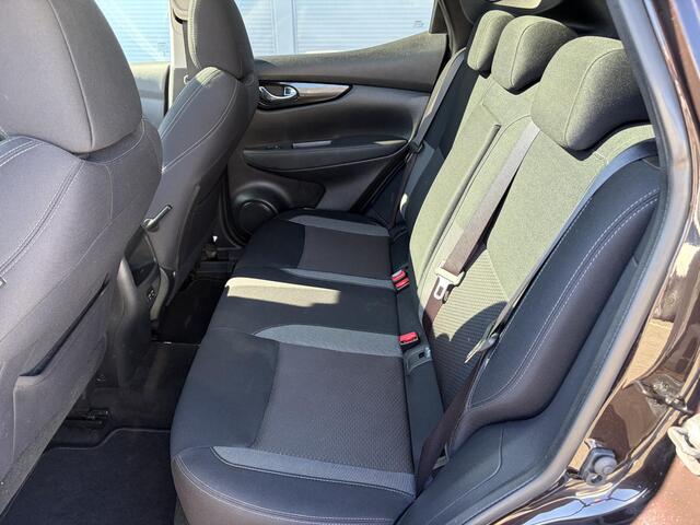 Nissan QASHQAI 1.3 DIG-T N-Motion / Trekhaak ( 1300 kg ) / Airco (automatisch) / Apple Carplay/Android Auto /