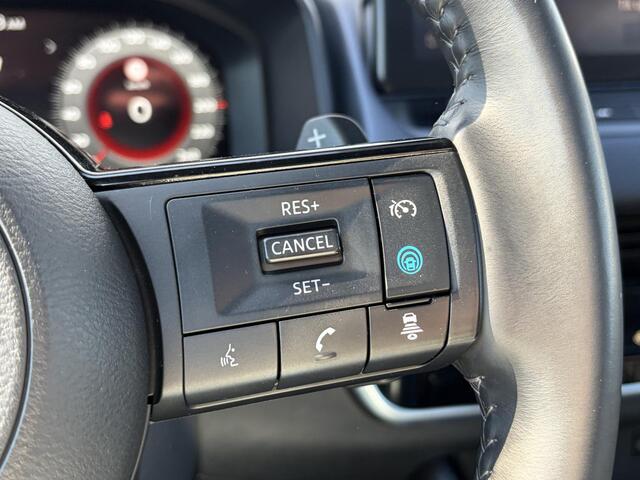Nissan QASHQAI 1.3 MHEV Xtronic Tekna / Trekhaak ( 1800 kg ) / panorama dak /