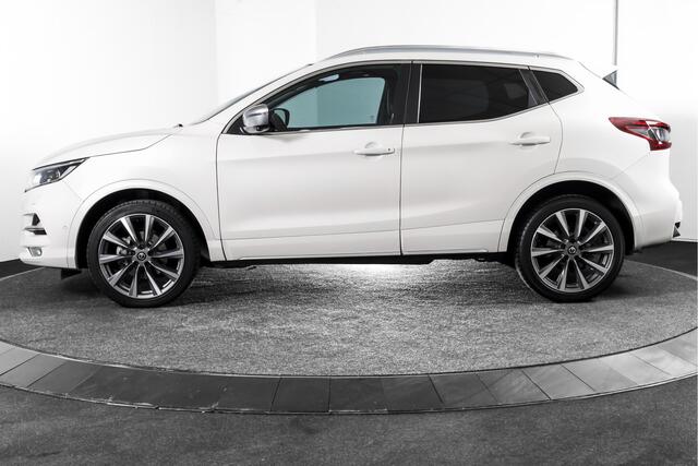 Nissan QASHQAI 1.3 DIG-T 160 PK Tekna + - Automaat | Pano | Adapt. Cruise | Stoel-+Voorruitverw. | NAV+App. Connect | ECC | Afn. Trekhaak | Bose | LM 19" |