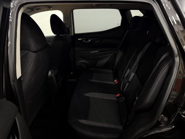 Nissan QASHQAI 1.3 DIG-T N-Connecta 360 Camera, Navi, Keyless start, Cruise control, Rijstrook correctie, Stoelverwarming, Lichtmetalen velgen