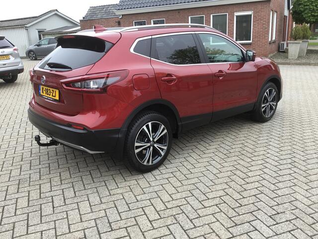 Nissan QASHQAI 1.3 DIG-T 160 DCT Tekna