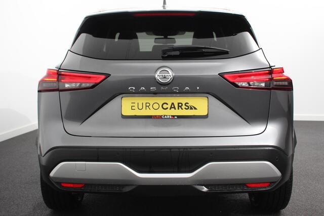 Nissan QASHQAI 1.3 MHEV DIG-T 158pk Xtronic Tekna+ Navigatie Apple Carplay/Android Auto Parkeersensoren 360 camera Adaptive cruise control Elektrisch panoramadak achterklep en bestuurderstoel Stoel-en stuurverwarming