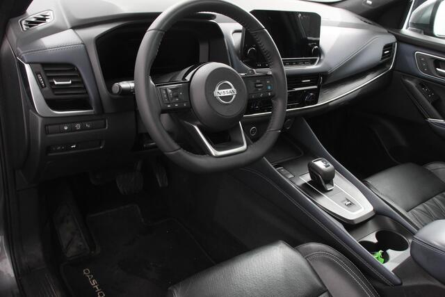 Nissan QASHQAI 1.3 MHEV DIG-T 158pk Xtronic Tekna+ Navigatie Apple Carplay/Android Auto Parkeersensoren 360 camera Adaptive cruise control Elektrisch panoramadak achterklep en bestuurderstoel Stoel-en stuurverwarming