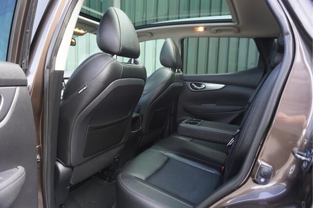 Nissan QASHQAI 1.2 Tekna+ 115pk + Panoramadak/ Keyless/ 360 Camera/ Trekhaak/ Navi/ Garantie!