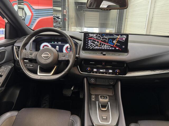 Nissan QASHQAI 1.3 MHEV Xtronic Tekna / Nederlandse Auto / Trekhaak 1800 KG / All Seasonbanden / Panoramadak / Navigatie / 360 Graden Camera / Elektrische Kofferbak / Half Lederenbekleding / Adaptive Cruise Control / Climate Control /