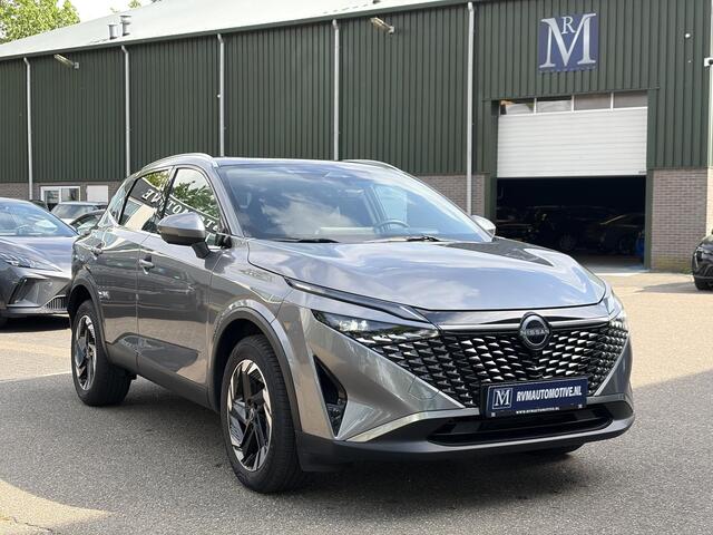 Nissan QASHQAI 1.3 MHEV Xtronic N-Connecta FABRIEKSGARANTIE| STOEL + STUURVERWARMING| VOORRUITVERWARMING| ELEKTRISCHE ACHTERKLEP| HEAD-UP DISPLAY| PANORAMADAK| ADAPTIVE CRUISE CONTROL| DODE HOEK SENSOR| 360 CAMERA|