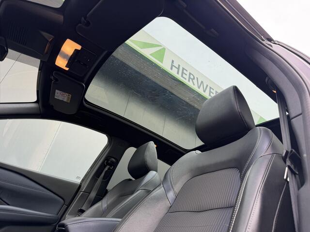 Nissan QASHQAI 1.3 MHEV Tekna / Trekhaak / Panoramadak / HUD / Elektr Bestuurders Stoel / Elektr. Achterklep / Stoelverwarming / Apple Carplay Android Auto