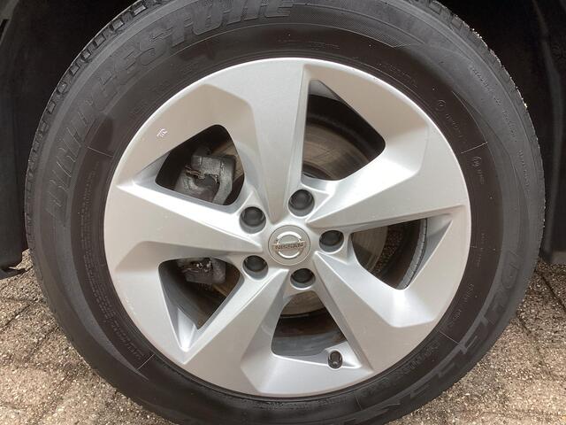 Nissan QASHQAI 1.2 Business Edition Panorama dak Airco ECC lm velgen 360 camera verkeersborden detectie