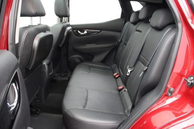 Nissan QASHQAI 1.5 dCi Business Edition - Panorama, Navi, Leer, Camera, Xenon, Trekhaak