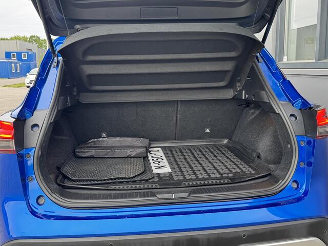 Nissan QASHQAI 1.3 MHEV Xtronic Premiere Edition 156 PK | Pano | NAP | Trekhaak | Head up | Apple CarPlay