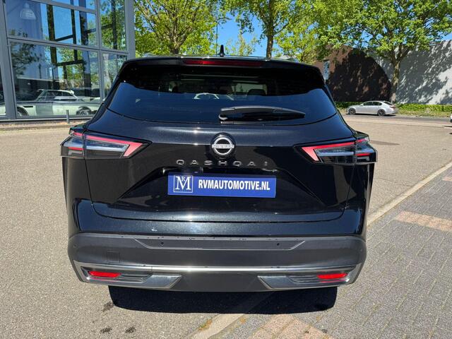 Nissan QASHQAI 1.3 MHEV Xtronic N-Connecta HEAD-UP DISPLAY| ELEKTRISCHE ACHTERKLEP| PANORAMADAK| STOEL + STUURVERWARMING| VOORRUITVERWARMING | 360 CAMERA| ADAPTIVE CRUISE CONTROL| DODE HOEK SENSOR