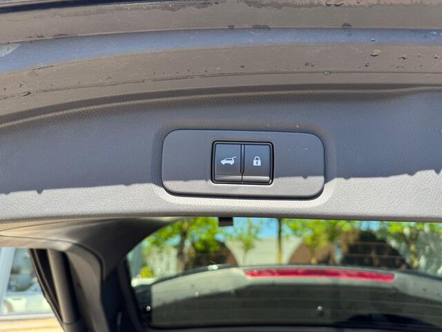 Nissan QASHQAI 1.3 MHEV Xtronic N-Connecta HEAD-UP DISPLAY| ELEKTRISCHE ACHTERKLEP| PANORAMADAK| STOEL + STUURVERWARMING| VOORRUITVERWARMING | 360 CAMERA| ADAPTIVE CRUISE CONTROL| DODE HOEK SENSOR