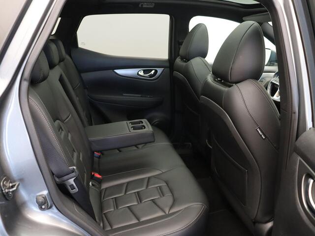 Nissan QASHQAI 115pk Tekna + | Panorama dak | Trekhaak | Memory stoelen met verwarming | Voorruit verwarming |
