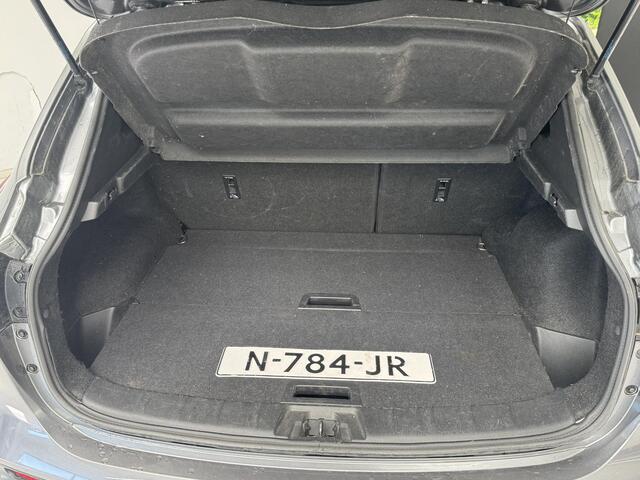 Nissan QASHQAI 1.3 DIG-T Tekna + | Navigatie | Trekhaak | Panoramadak | 360 Camera |
