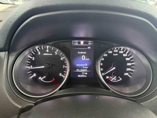 Nissan QASHQAI 1.2 N-Connecta 360 Cam | Trekhaak | Panoramadak | Cruise | NAP