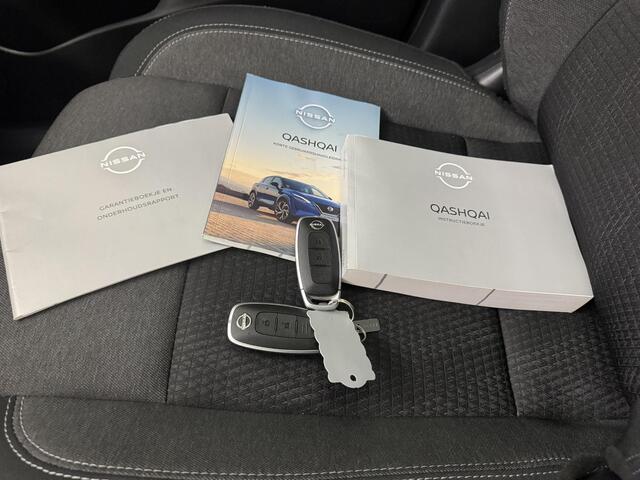 Nissan QASHQAI 1.3 MHEV N-Connecta / Trekhaak 1400 KG / Dealer Onderhouden / Panoramadak / Navigatie / 360 Graden Camera / All Seasonbanden / Adaptive Cruise Control / Climate Control / Apple CarPlay/Android Auto /