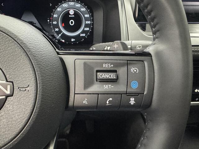 Nissan QASHQAI 1.3 MHEV Xtronic Tekna Plus / Trekgewicht 1800 KG / All Seasonbanden / Google Maps Navigatie / Panoramadak / BOSE Audio / Elektrische Kofferbak / HUD / Massagestoelen / Memoryseats / 360 Graden Camera / Adaptive Cruise Control / Climate Control /