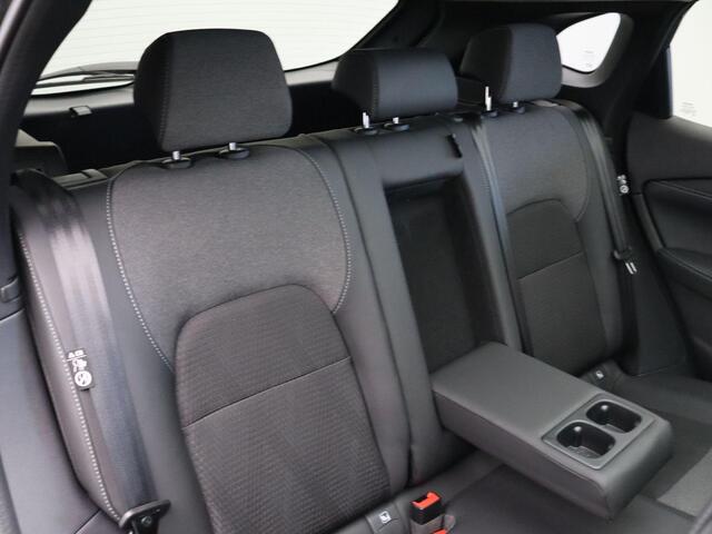 Nissan QASHQAI 158pk MHEV Xtronic N-Connecta | Panoramadak | Pilot Assist | Elektrische achterklep | Head-up Display | Stoel, stuur en voorruit verwarming | Rondomzicht camera |