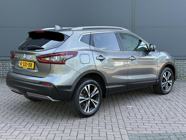 Nissan QASHQAI 1.3 DIG-T Design Edition / Dealer Onderhouden / Panorama / 360º Camera / Navigatie / Keyless / Apple Carplay /