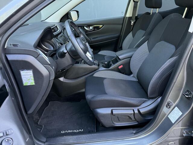Nissan QASHQAI 1.3 DIG-T Design Edition / Dealer Onderhouden / Panorama / 360º Camera / Navigatie / Keyless / Apple Carplay /