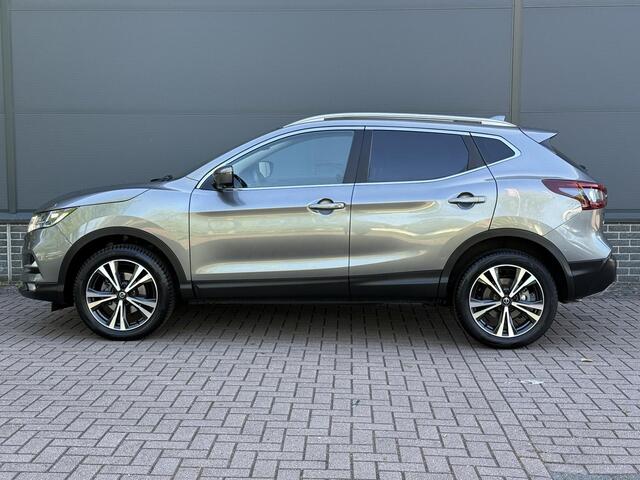 Nissan QASHQAI 1.3 DIG-T Design Edition / Dealer Onderhouden / Panorama / 360º Camera / Navigatie / Keyless / Apple Carplay /