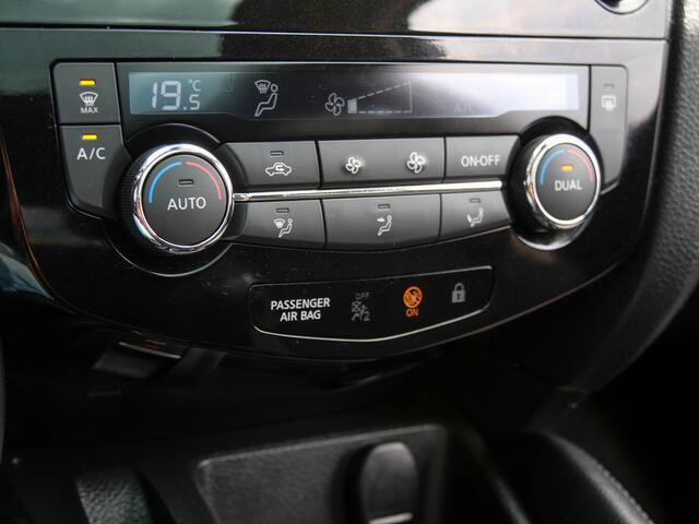 Nissan QASHQAI 1.3 DIG-T 141PK Tekna | PANODAK | TREKHAAK | CRUISE CONTROL |