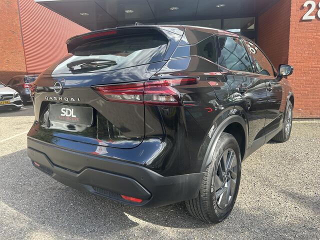 Nissan QASHQAI 1.3 MHEV Xtronic Acenta // LED // APPLE CARPLAY / ANDROID AUTO // ADAPTIVE CRUISE // CAMERA // KEYLESS