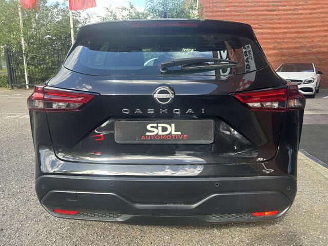 Nissan QASHQAI 1.3 MHEV Xtronic Acenta // LED // APPLE CARPLAY / ANDROID AUTO // ADAPTIVE CRUISE // CAMERA // KEYLESS