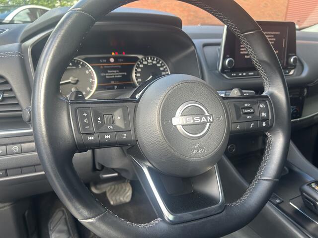 Nissan QASHQAI 1.3 MHEV Xtronic Acenta // LED // APPLE CARPLAY / ANDROID AUTO // ADAPTIVE CRUISE // CAMERA // KEYLESS