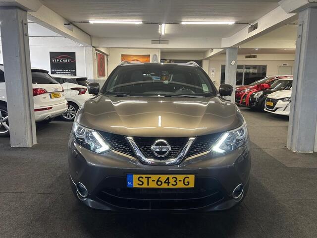 Nissan QASHQAI 1.2 *PANO*Camera*Vol Opties*2017*