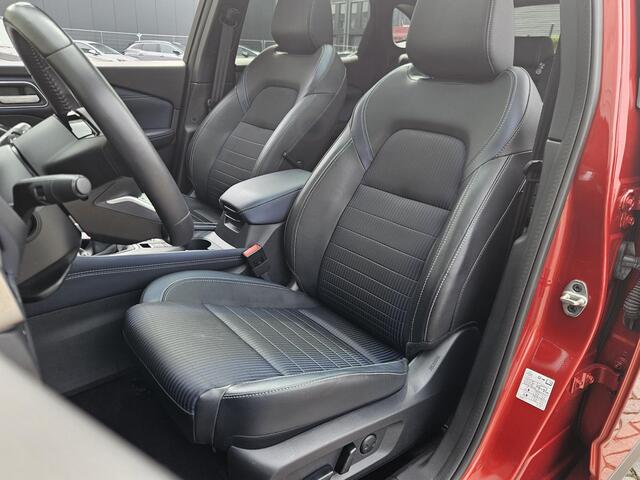 Nissan QASHQAI 1.3 MHEV Tekna / Trekhaak / Panoramadak / Head-Up Display / Elektrisch Verstelbare Bestuurdersstoel / Elektrische Achterklep / Adaptief Cruise Control / Apple Carplay & Android Auto / Climate Control /