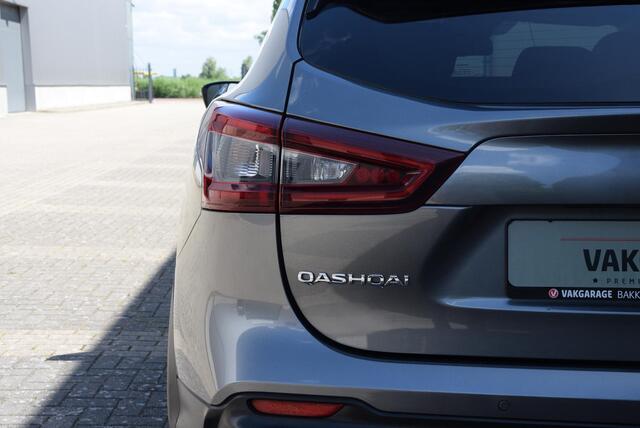 Nissan QASHQAI 1.3 DIG-T N-Connecta | Panoramisch glazen dak | Cruise control | parkeersensor voor en achter |