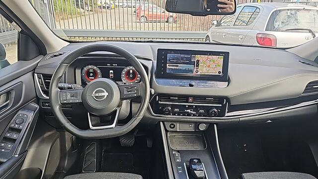 Nissan QASHQAI 1.5 e-Power Black Edition / Panoramadak / Navigatie / Stoelverwarming / Camera
