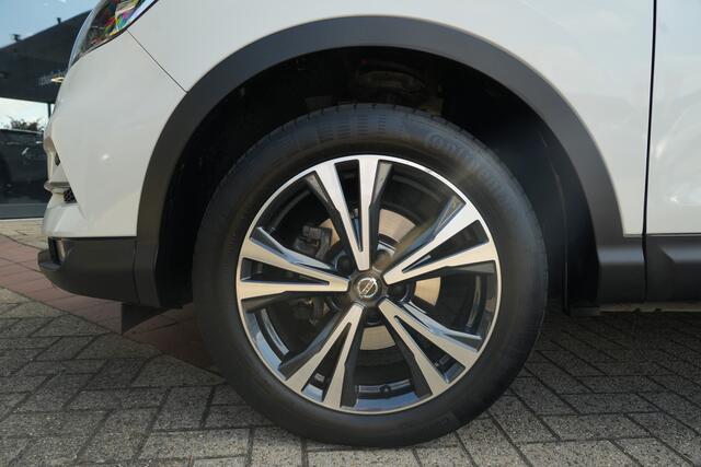 Nissan QASHQAI 1.3 DIG-T Design Edition 141pk Panoramadak/Navigatie/360Camera