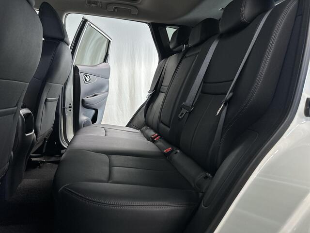 Nissan QASHQAI 1.2 Tekna Trekhaak | Pano | Leder | 360 Camera