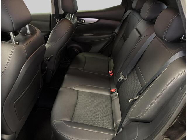 Nissan QASHQAI 1.3 DIG-T Tekna Trekhaak, NAP