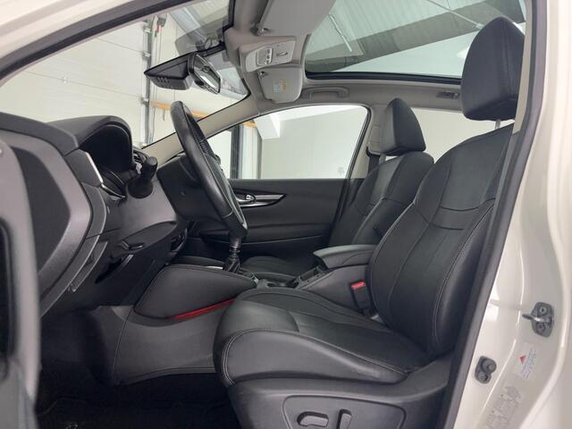 Nissan QASHQAI 1.2 Tekna | PANO-DAK | 360 GRADEN | LEER |