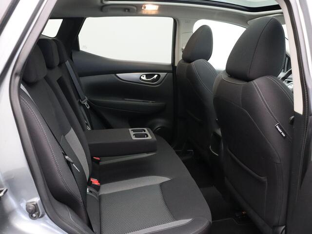 Nissan QASHQAI 1.3 DIG-T N-Connecta | Panorama dak | 360 camera | Dealeronderhouden | Automaat |