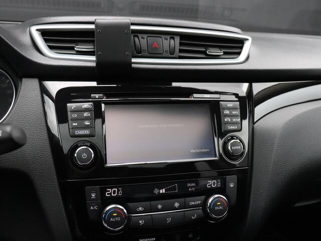 Nissan QASHQAI 1.2 Acenta | AUT. | PANO | TREKHAAK | CAMERA | STOELVERW. | CRUISE | NAVI |