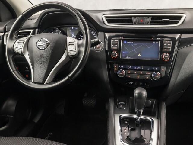 Nissan QASHQAI 1.2 N-Vision Sport Automaat (PANORAMADAK, NAVIGATIE, 360 CAMERA, GETINT GLAS, SPORTSTOELEN, KEYLESS, TREKHAAK, NIEUWSTAAT)