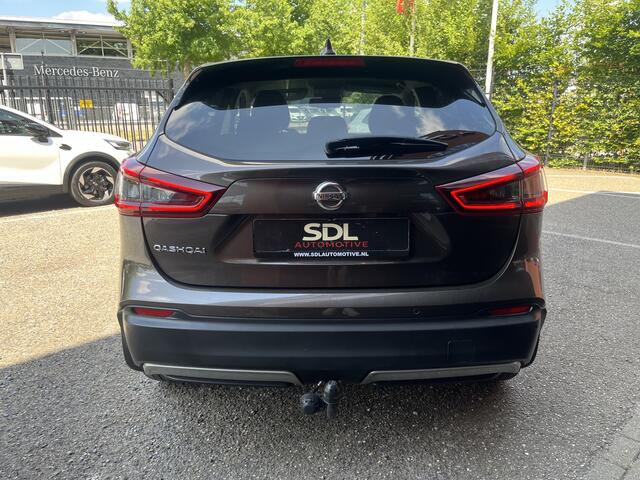 Nissan QASHQAI 1.3 DIG-T N-Connecta // ADAPT. CRUISE // 360 CAMERA+SENSOREN // KEYLESS // DODEHOEK // TREKHAAK // NAVI+CARPLAY // STOELVERWARMING //