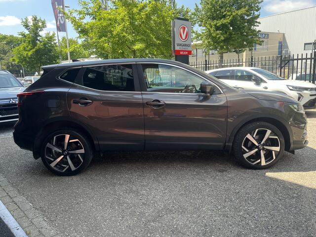Nissan QASHQAI 1.3 DIG-T N-Connecta // ADAPT. CRUISE // 360 CAMERA+SENSOREN // KEYLESS // DODEHOEK // TREKHAAK // NAVI+CARPLAY // STOELVERWARMING //
