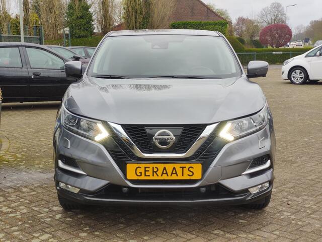 Nissan QASHQAI 1.2 N-Connecta | Navigatie, Trekhaak, Keyless, Parkeercamera, Climate + Cruise Control, Stoelverwarming